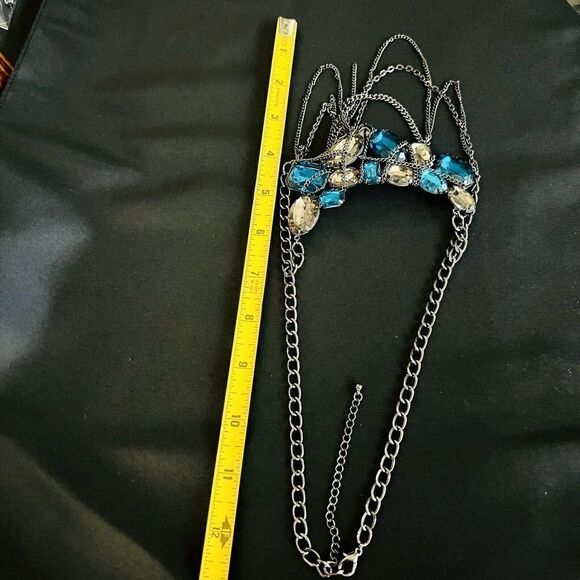 GLAMOROUS Gothic Dramatic Necklace Gun Metal Glass Acrylic Dangling Chains - Picture 13 of 13